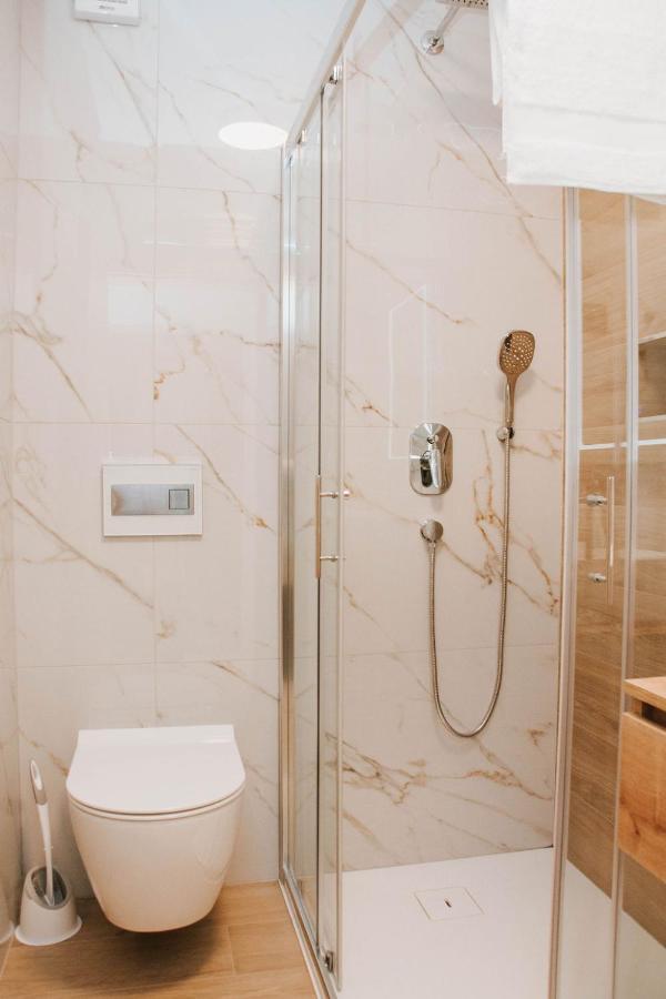 Apartmaji Ursic *